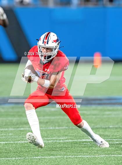 Thumbnail 1 in Providence Day vs. Weddington photogallery.