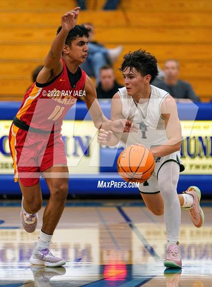 Thumbnail 2 in Berkeley vs. El Diamante (NorCal Tip-Off Tournament) photogallery.