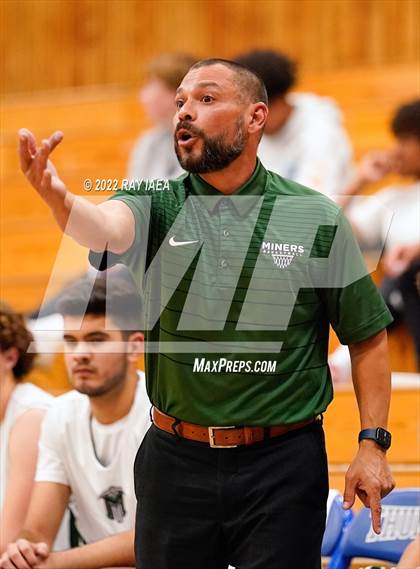 Thumbnail 1 in Berkeley vs. El Diamante (NorCal Tip-Off Tournament) photogallery.