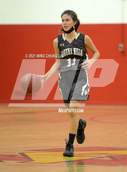 Thumbnail 3 in Laguna Hills vs. St. Margaret's (North South Tournament) photogallery.