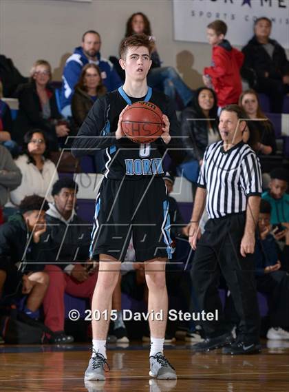 Thumbnail 3 in Clovis North vs. Christian Brothers (St. Hope Elite Classic) photogallery.