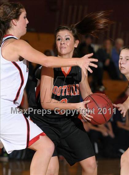 Thumbnail 1 in Foothill vs. Bella Vista (Lady Cardinal Classic) photogallery.