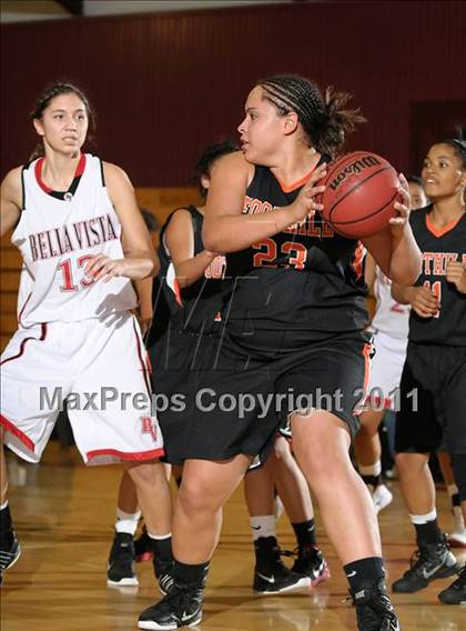 Thumbnail 2 in Foothill vs. Bella Vista (Lady Cardinal Classic) photogallery.