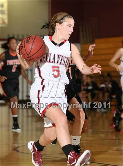Thumbnail 2 in Foothill vs. Bella Vista (Lady Cardinal Classic) photogallery.