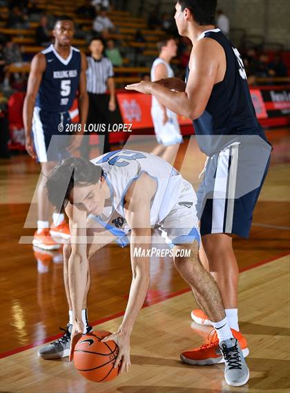 Thumbnail 2 in Corona del Mar vs. Rolling Hills Prep (Nike Extravaganza) photogallery.