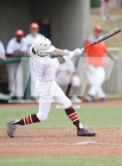 Thumbnail 2 in South Hills vs. Brother Rice (National High School Invitational)  photogallery.