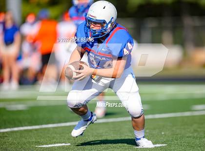 Thumbnail 2 in Grand Oaks @ Oak Ridge (orange vs blue) photogallery.