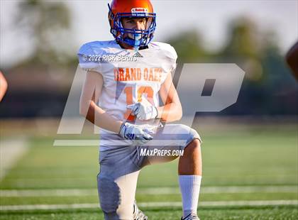 Thumbnail 2 in Grand Oaks @ Oak Ridge (orange vs blue) photogallery.