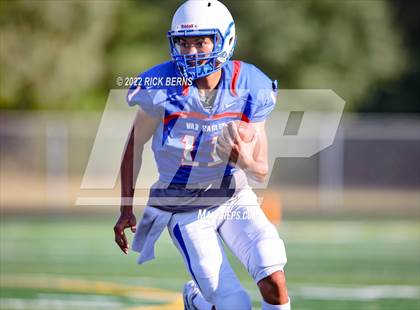 Thumbnail 2 in Grand Oaks @ Oak Ridge (orange vs blue) photogallery.