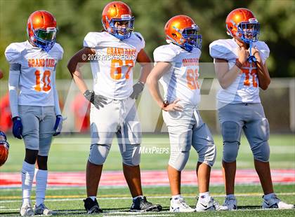 Thumbnail 3 in Grand Oaks @ Oak Ridge (orange vs blue) photogallery.