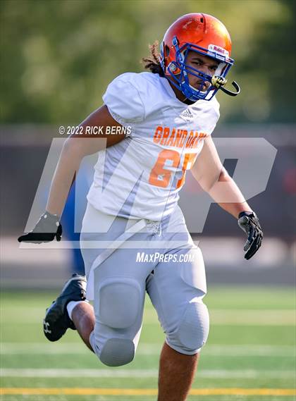 Thumbnail 3 in Grand Oaks @ Oak Ridge (orange vs blue) photogallery.