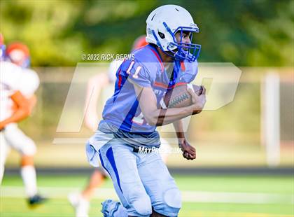 Thumbnail 1 in Grand Oaks @ Oak Ridge (orange vs blue) photogallery.