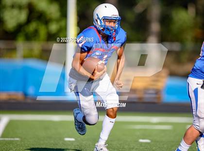Thumbnail 3 in Grand Oaks @ Oak Ridge (orange vs blue) photogallery.