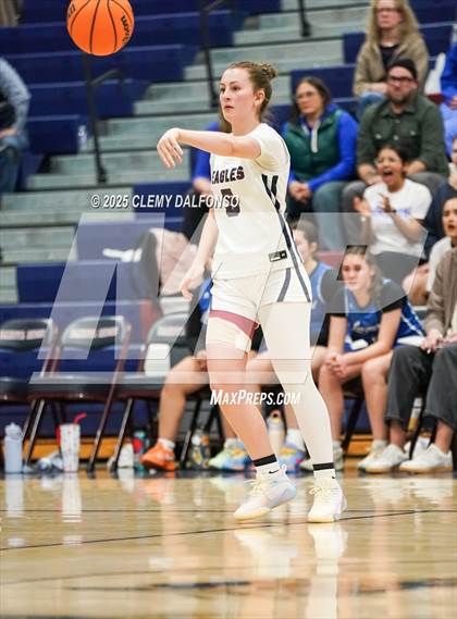 Thumbnail 1 in Longmont @ Dakota Ridge photogallery.