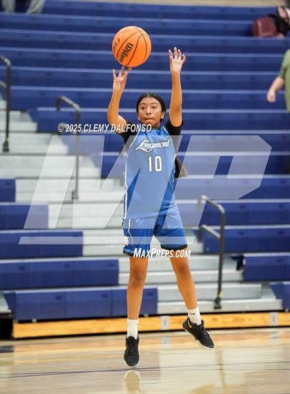 Thumbnail 1 in Longmont @ Dakota Ridge photogallery.