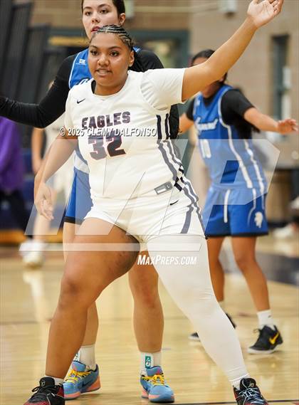 Thumbnail 1 in Longmont @ Dakota Ridge photogallery.