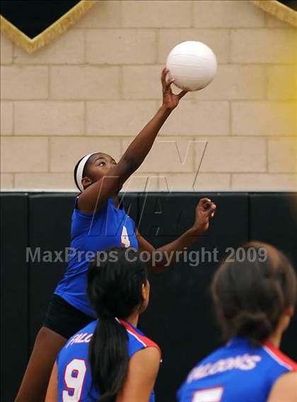 Thumbnail 2 in Christian Brothers vs. Granite Bay (Super 8 Tournament) photogallery.