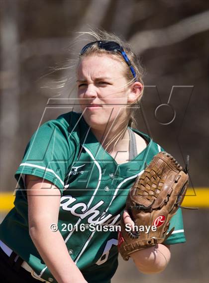 Thumbnail 3 in Wachusett Regional @ St. Peter-Marian photogallery.