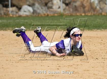 Thumbnail 2 in Wachusett Regional @ St. Peter-Marian photogallery.