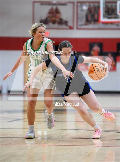 Thumbnail 2 in Greene County Tech vs. Bergman (Cavenaugh Classic) photogallery.