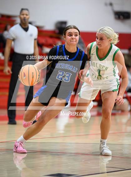 Thumbnail 3 in Greene County Tech vs. Bergman (Cavenaugh Classic) photogallery.