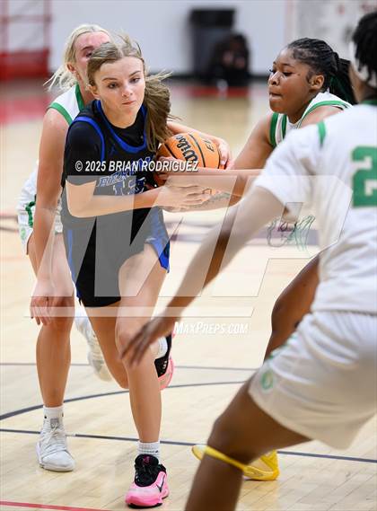 Thumbnail 3 in Greene County Tech vs. Bergman (Cavenaugh Classic) photogallery.