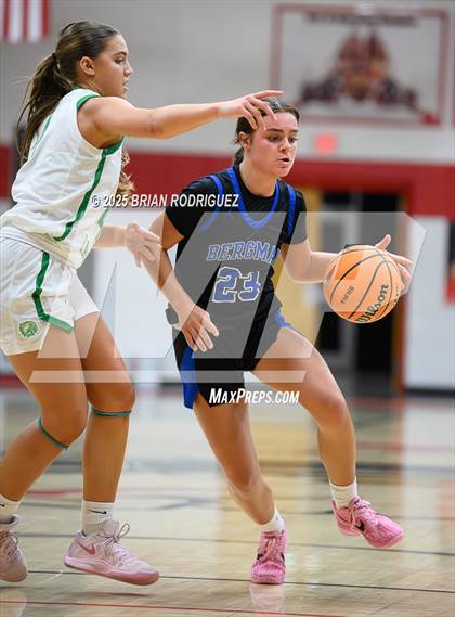 Thumbnail 2 in Greene County Tech vs. Bergman (Cavenaugh Classic) photogallery.