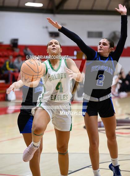 Thumbnail 3 in Greene County Tech vs. Bergman (Cavenaugh Classic) photogallery.