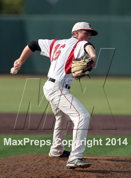 Thumbnail 1 in Mansfield Legacy vs. Prosper (UIL 4A Regional Semifinal Playoff) photogallery.