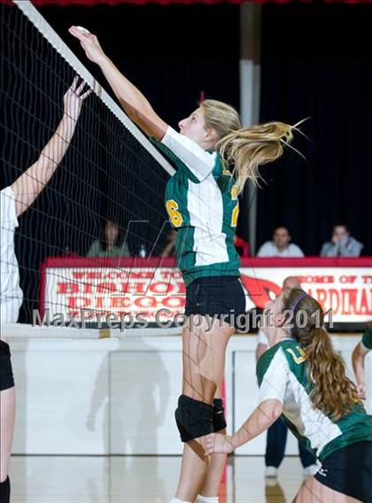 Thumbnail 3 in JV: La Reina @ Bishop Diego [Garcia] photogallery.