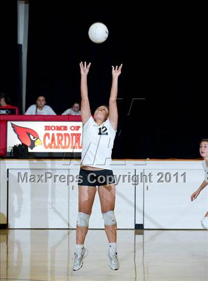 Thumbnail 1 in JV: La Reina @ Bishop Diego [Garcia] photogallery.