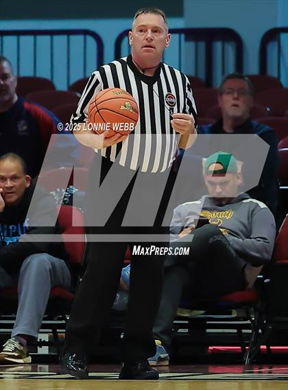 Thumbnail 1 in Pearl River vs. Albertus Magnus (NYSPHSAA Section 1 Class A Semifinal) photogallery.