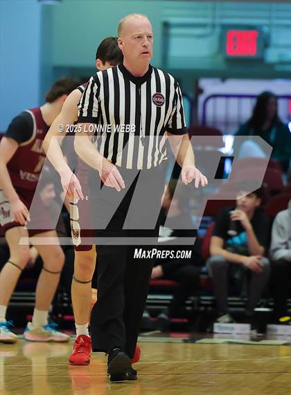Thumbnail 1 in Pearl River vs. Albertus Magnus (NYSPHSAA Section 1 Class A Semifinal) photogallery.