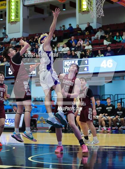 Thumbnail 2 in Pearl River vs. Albertus Magnus (NYSPHSAA Section 1 Class A Semifinal) photogallery.