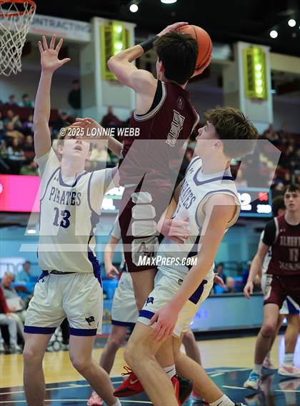 Thumbnail 3 in Pearl River vs. Albertus Magnus (NYSPHSAA Section 1 Class A Semifinal) photogallery.