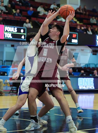 Thumbnail 1 in Pearl River vs. Albertus Magnus (NYSPHSAA Section 1 Class A Semifinal) photogallery.