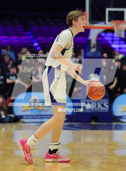 Thumbnail 2 in Pearl River vs. Albertus Magnus (NYSPHSAA Section 1 Class A Semifinal) photogallery.
