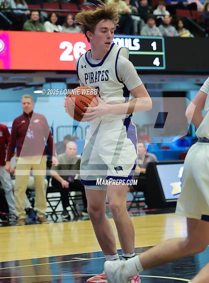 Thumbnail 3 in Pearl River vs. Albertus Magnus (NYSPHSAA Section 1 Class A Semifinal) photogallery.