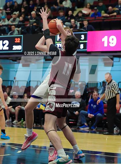 Thumbnail 2 in Pearl River vs. Albertus Magnus (NYSPHSAA Section 1 Class A Semifinal) photogallery.