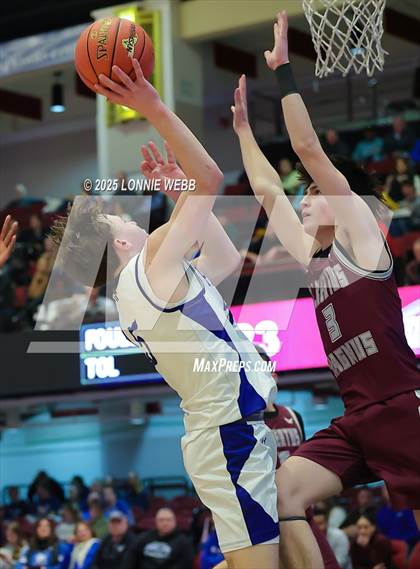 Thumbnail 2 in Pearl River vs. Albertus Magnus (NYSPHSAA Section 1 Class A Semifinal) photogallery.