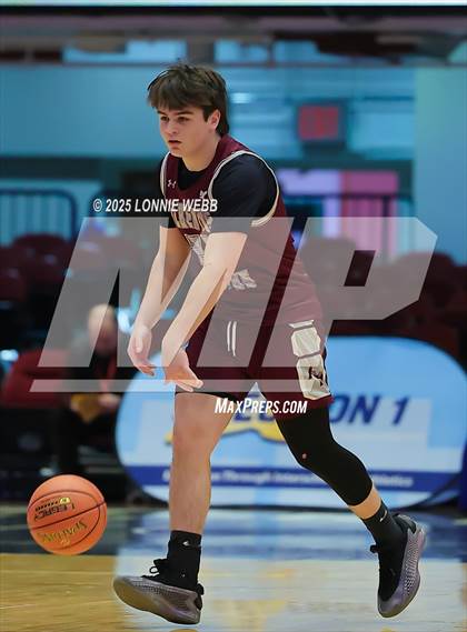 Thumbnail 2 in Pearl River vs. Albertus Magnus (NYSPHSAA Section 1 Class A Semifinal) photogallery.