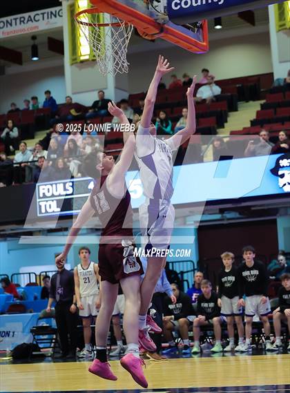 Thumbnail 2 in Pearl River vs. Albertus Magnus (NYSPHSAA Section 1 Class A Semifinal) photogallery.