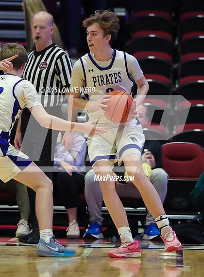 Thumbnail 3 in Pearl River vs. Albertus Magnus (NYSPHSAA Section 1 Class A Semifinal) photogallery.