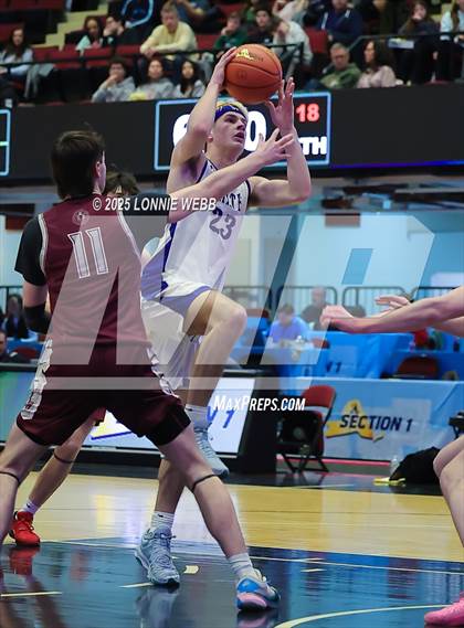 Thumbnail 3 in Pearl River vs. Albertus Magnus (NYSPHSAA Section 1 Class A Semifinal) photogallery.
