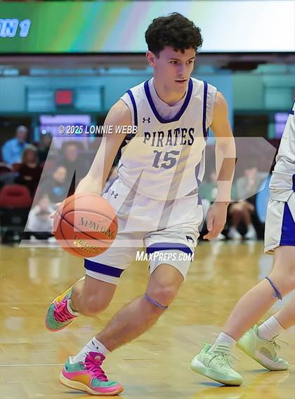 Thumbnail 2 in Pearl River vs. Albertus Magnus (NYSPHSAA Section 1 Class A Semifinal) photogallery.