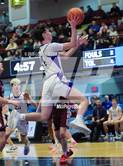 Thumbnail 3 in Pearl River vs. Albertus Magnus (NYSPHSAA Section 1 Class A Semifinal) photogallery.