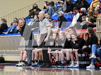 Thumbnail 3 in Salem vs. Bigelow (AAA 2A State Semi Final) photogallery.