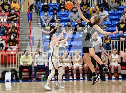 Thumbnail 3 in Salem vs. Bigelow (AAA 2A State Semi Final) photogallery.