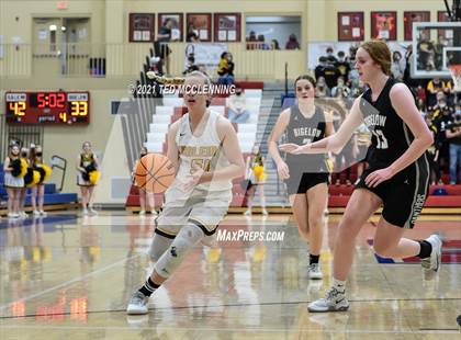 Thumbnail 2 in Salem vs. Bigelow (AAA 2A State Semi Final) photogallery.