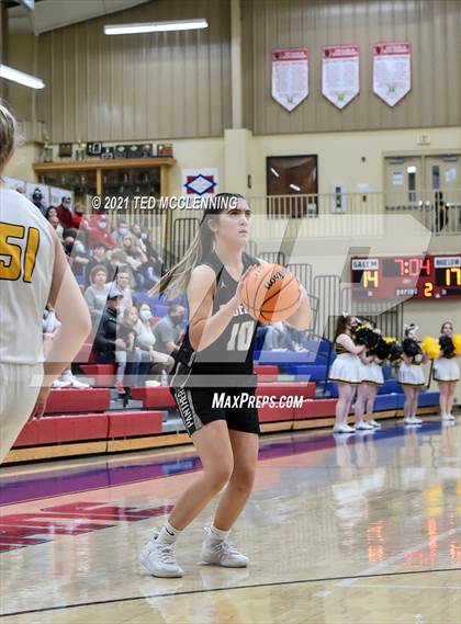 Thumbnail 3 in Salem vs. Bigelow (AAA 2A State Semi Final) photogallery.